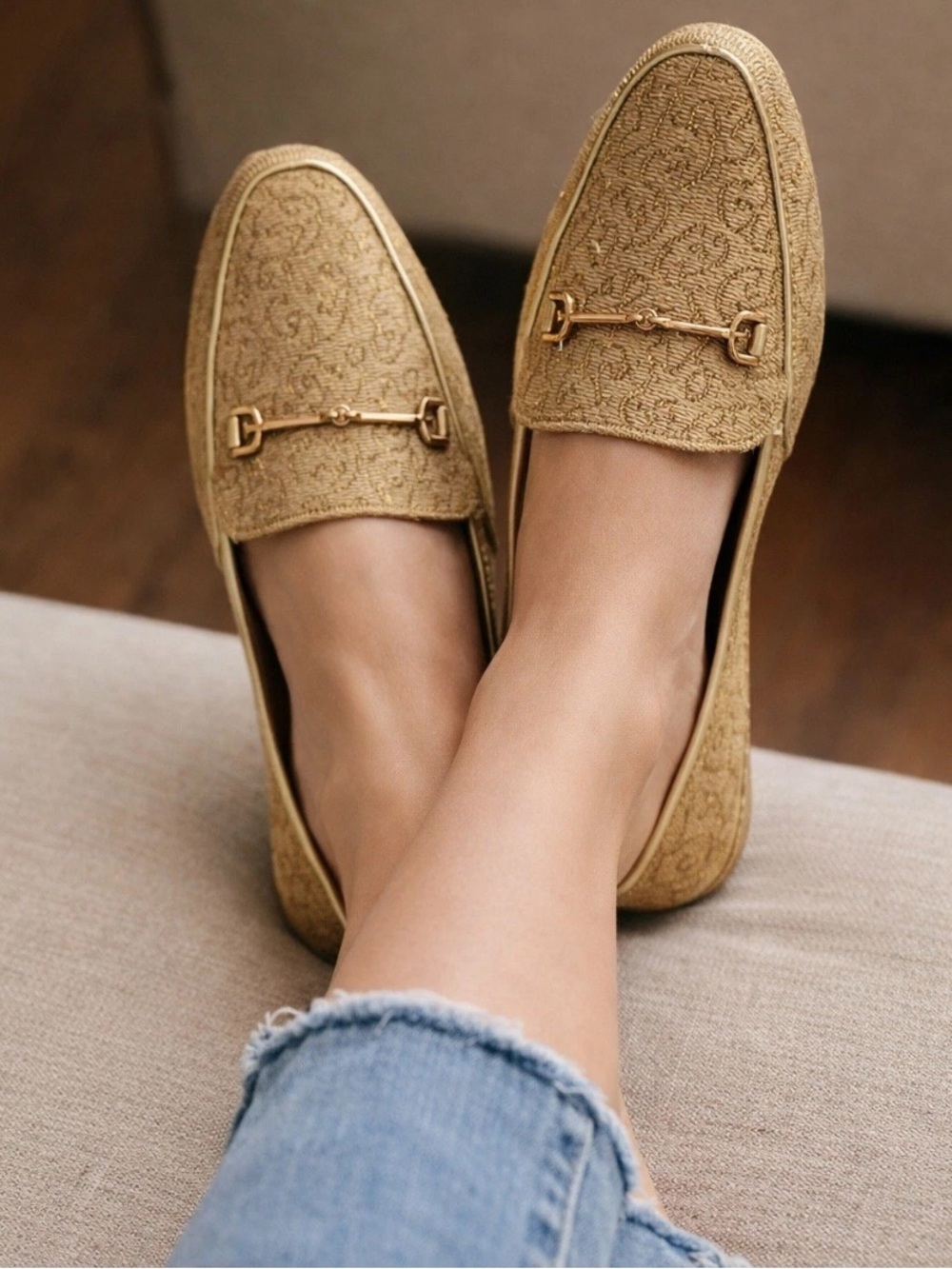 SAM EDELMAN LORAINE LOAFER TAN GOLD RAFFIA SE Gold monogram